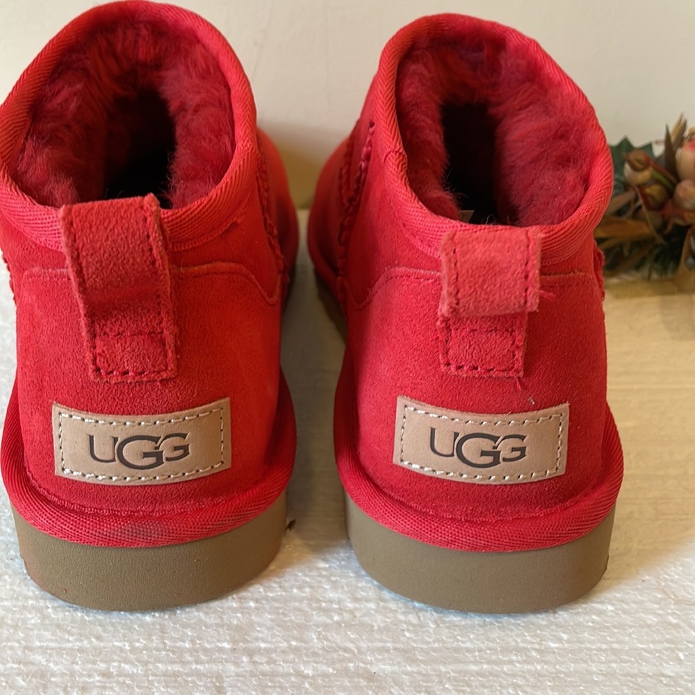 NEW🎁✨UGG Classic Ultra Mini Boot - Picture 7 of 12